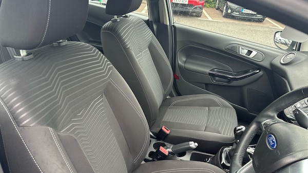 Used Ford Fiesta 2013 for sale - 76202097: Photo 42