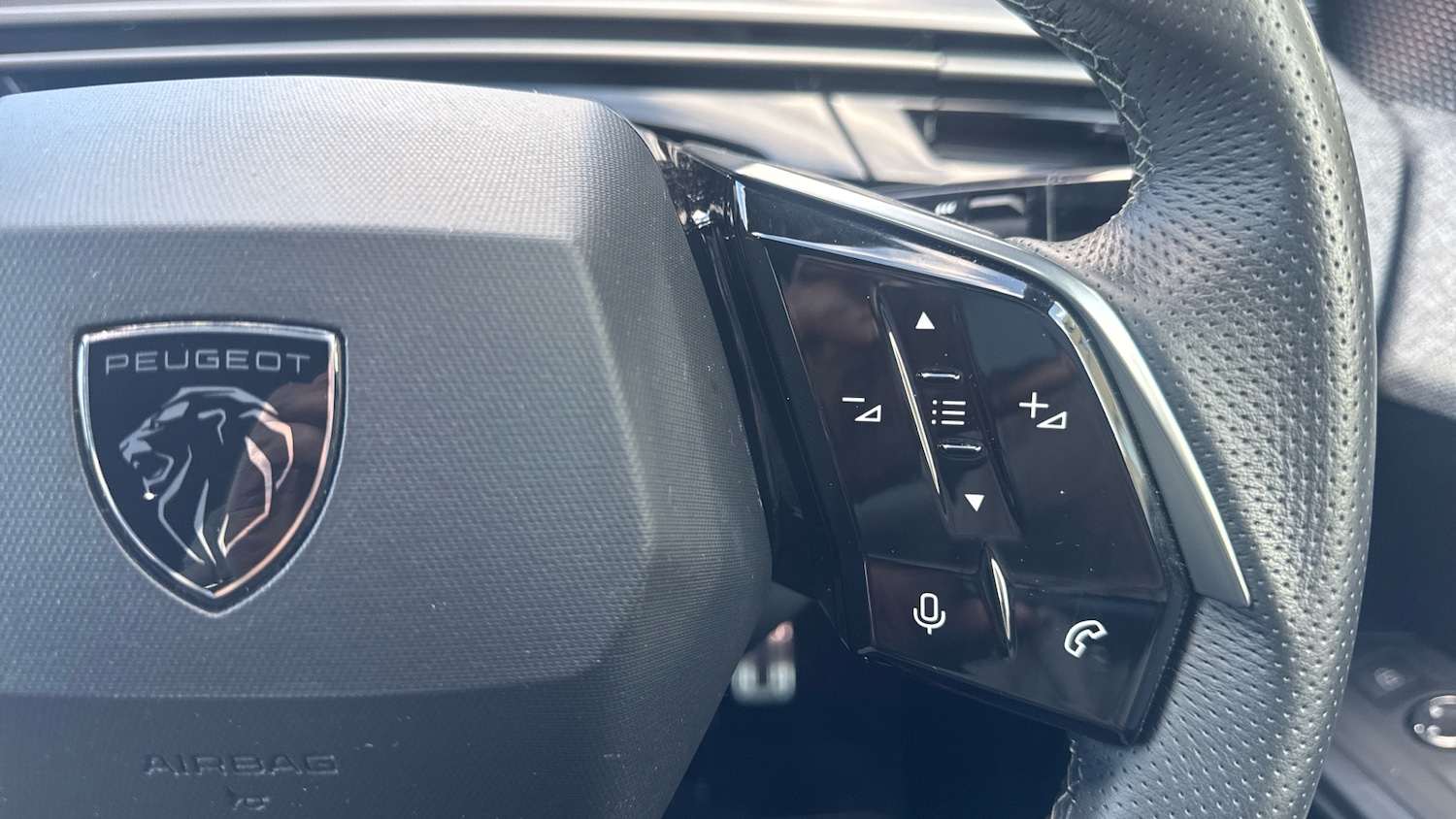 Used Peugeot 3008 2024 for sale - 76441669: Photo 24