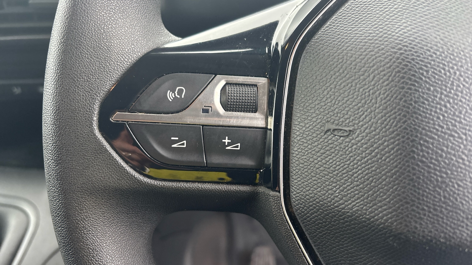 Used Peugeot Partner 2022 for sale - 77332387: Photo 25