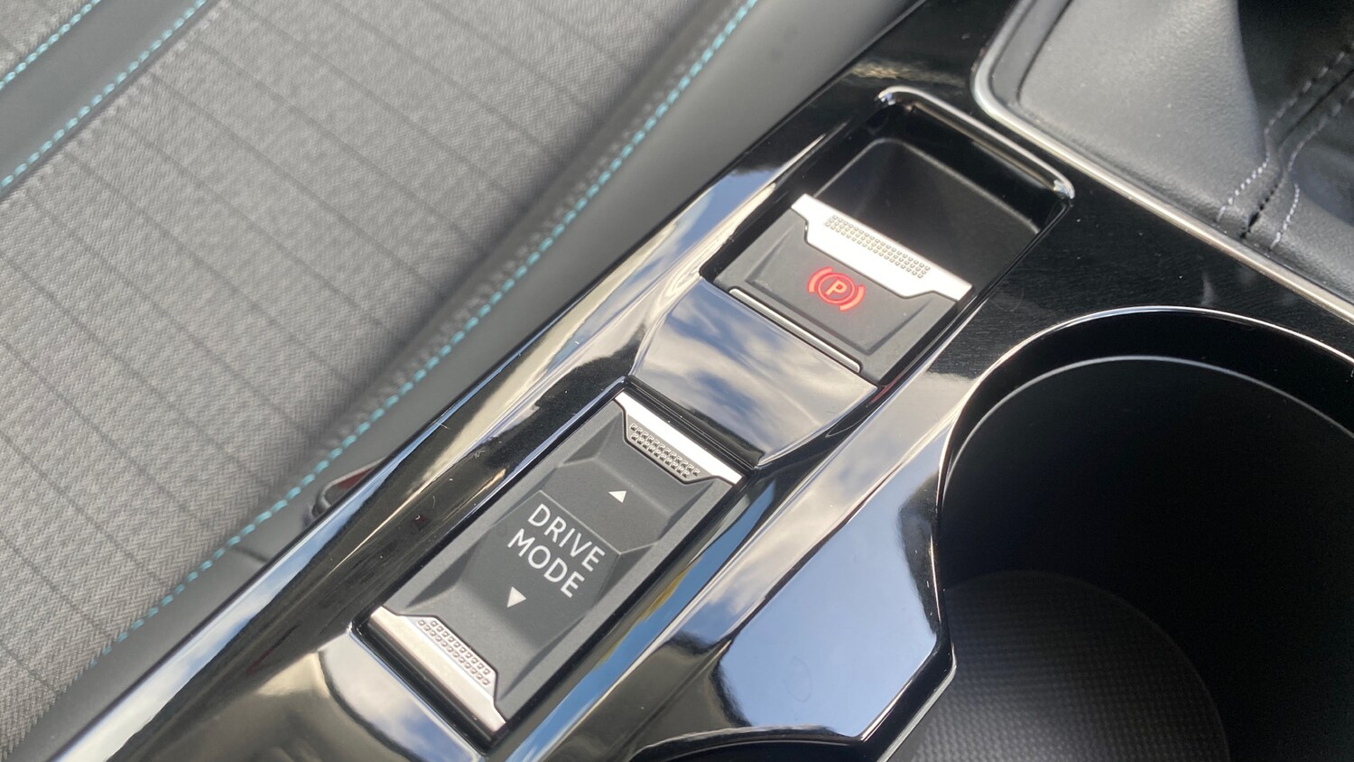 Used Peugeot 208 2022 for sale - 76389581: Photo 21