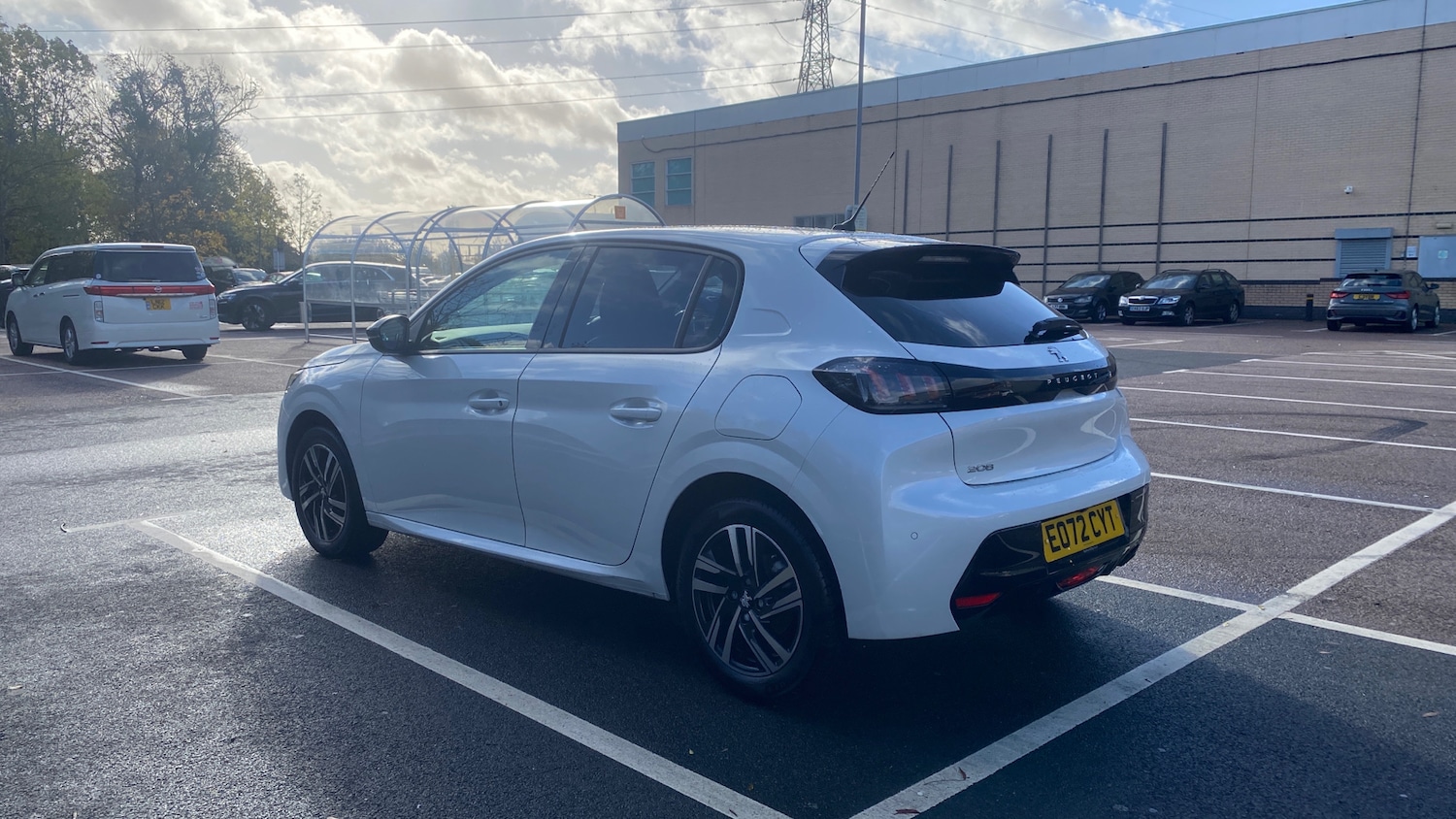 Used Peugeot 208 2022 for sale - 76389581: Photo 5