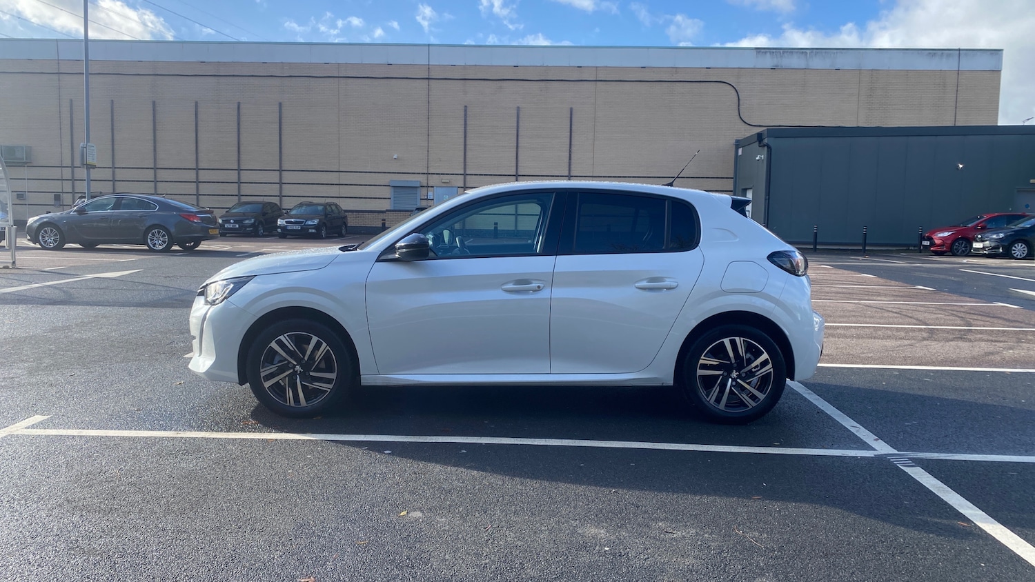 Used Peugeot 208 2022 for sale - 76389581: Photo 6