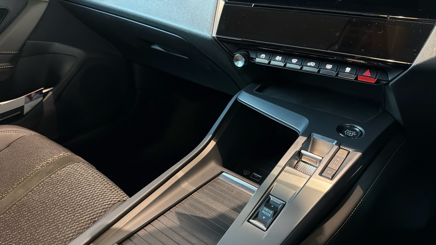 Used Peugeot 408 2025 for sale - 76977279: Photo 20