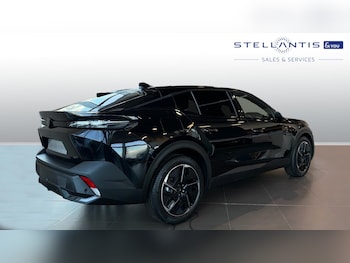 Used Peugeot 408 2025 for sale - 76977279: Photo