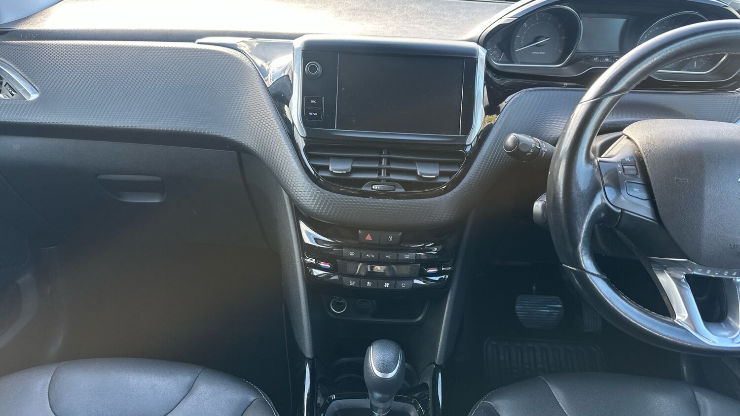 Used Peugeot 2008 2019 for sale - 77560418: Photo 10