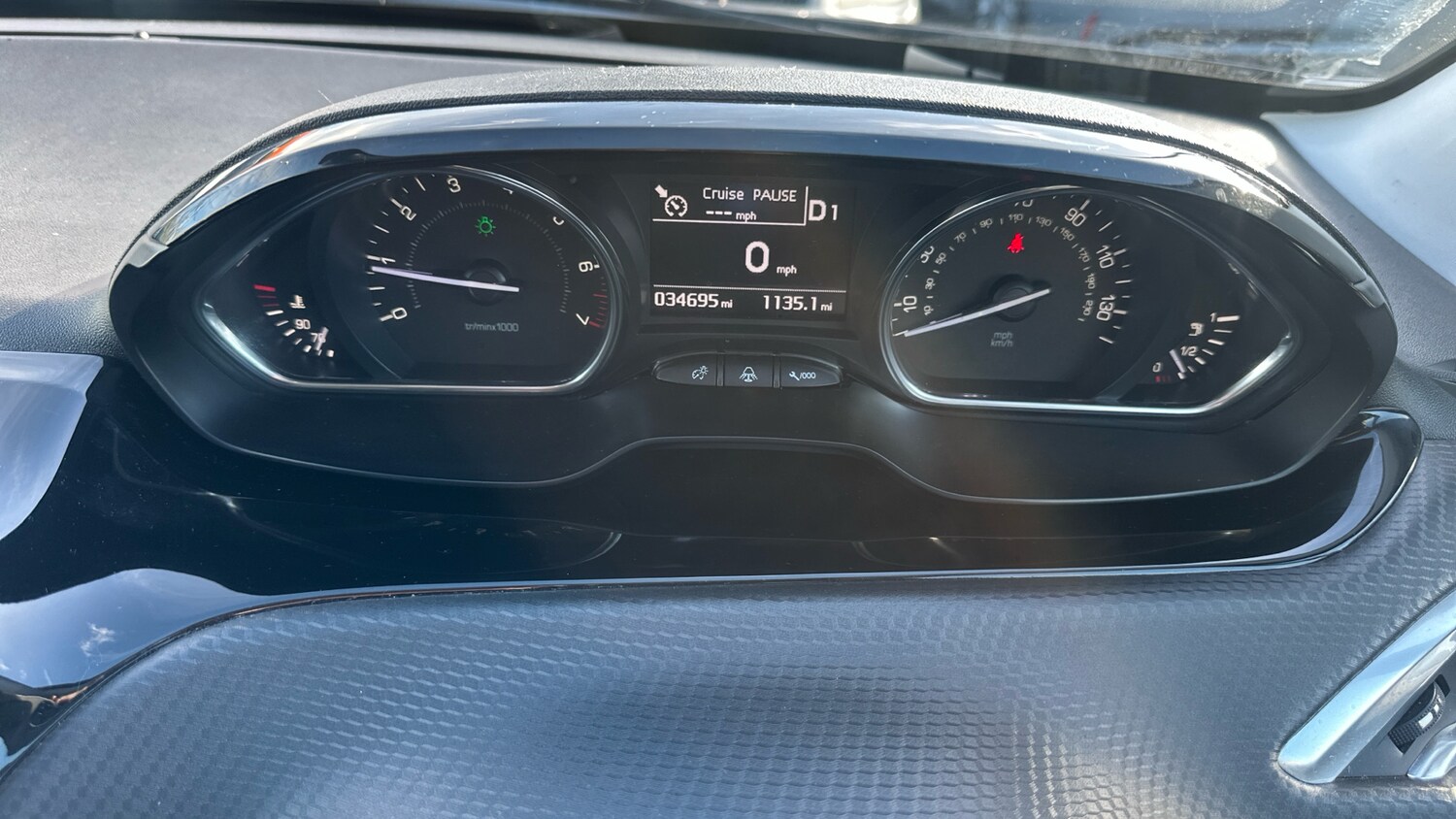 Used Peugeot 2008 2019 for sale - 77560418: Photo 13