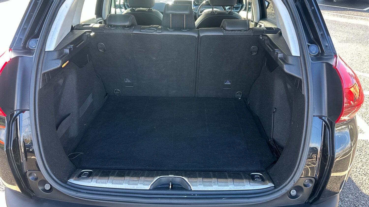 Used Peugeot 2008 2019 for sale - 77560418: Photo 19