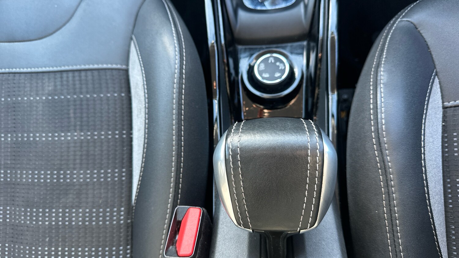 Used Peugeot 2008 2019 for sale - 77560418: Photo 21