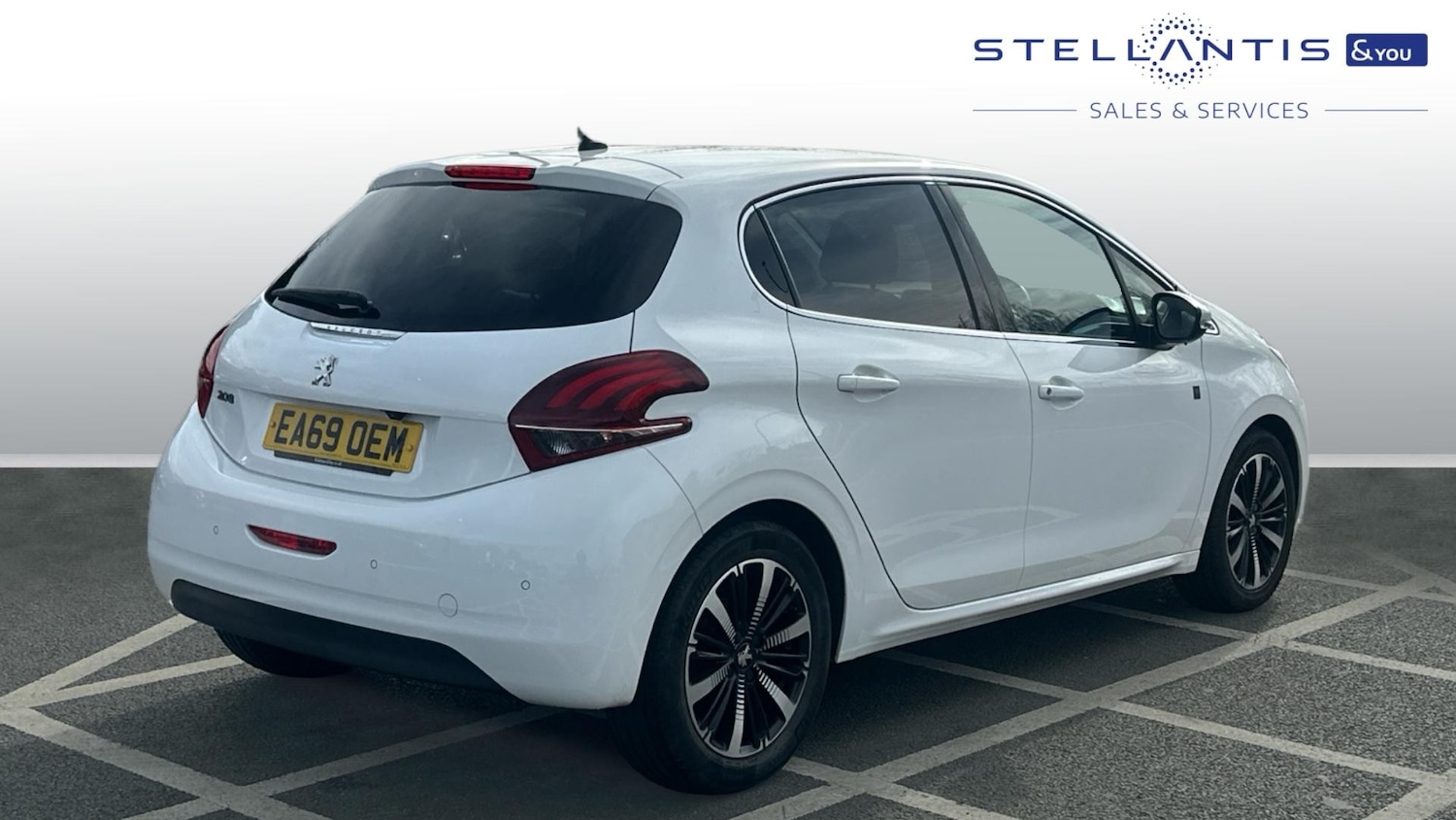 Used Peugeot 208 2019 for sale - 77825845: Photo 3