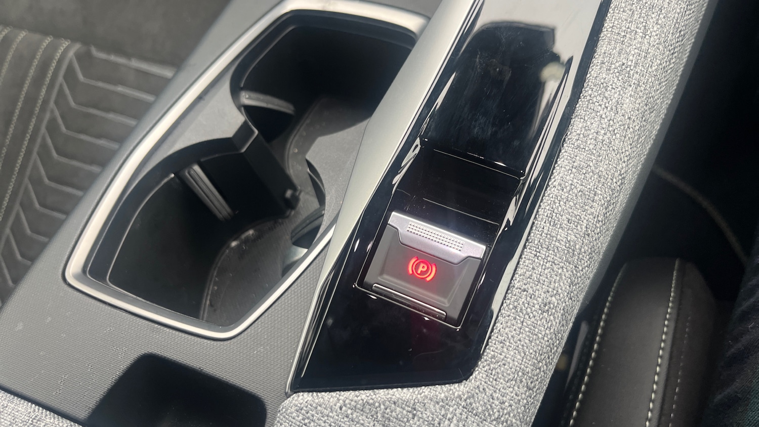 Used Peugeot 5008 2024 for sale - 77332456: Photo 22