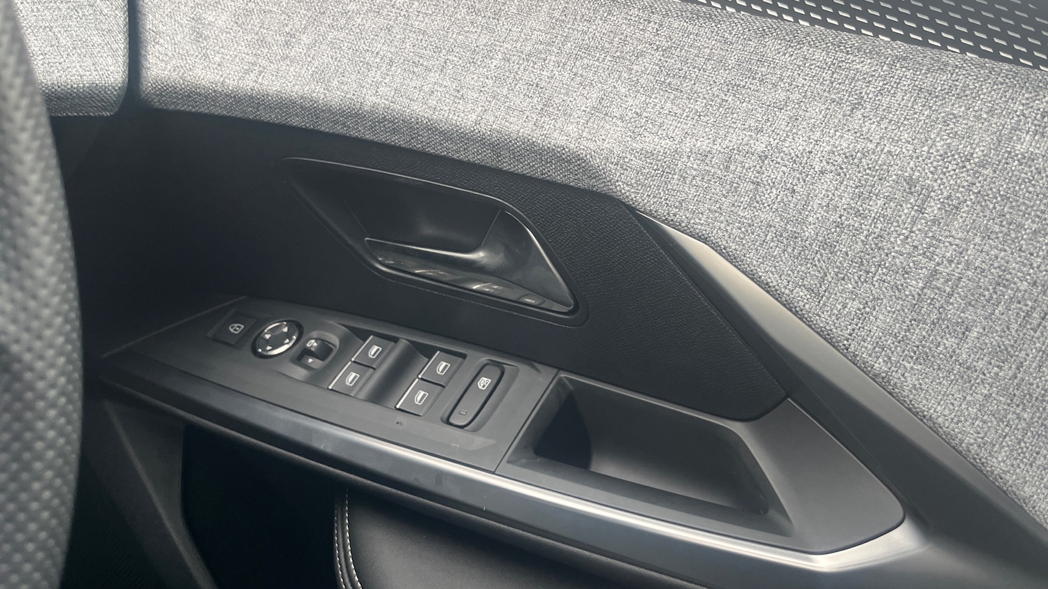 Used Peugeot 5008 2024 for sale - 77332456: Photo 23