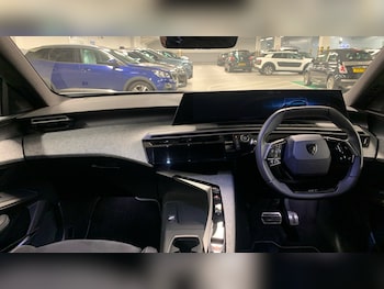Used Peugeot 3008 2025 for sale - 78689875: Photo