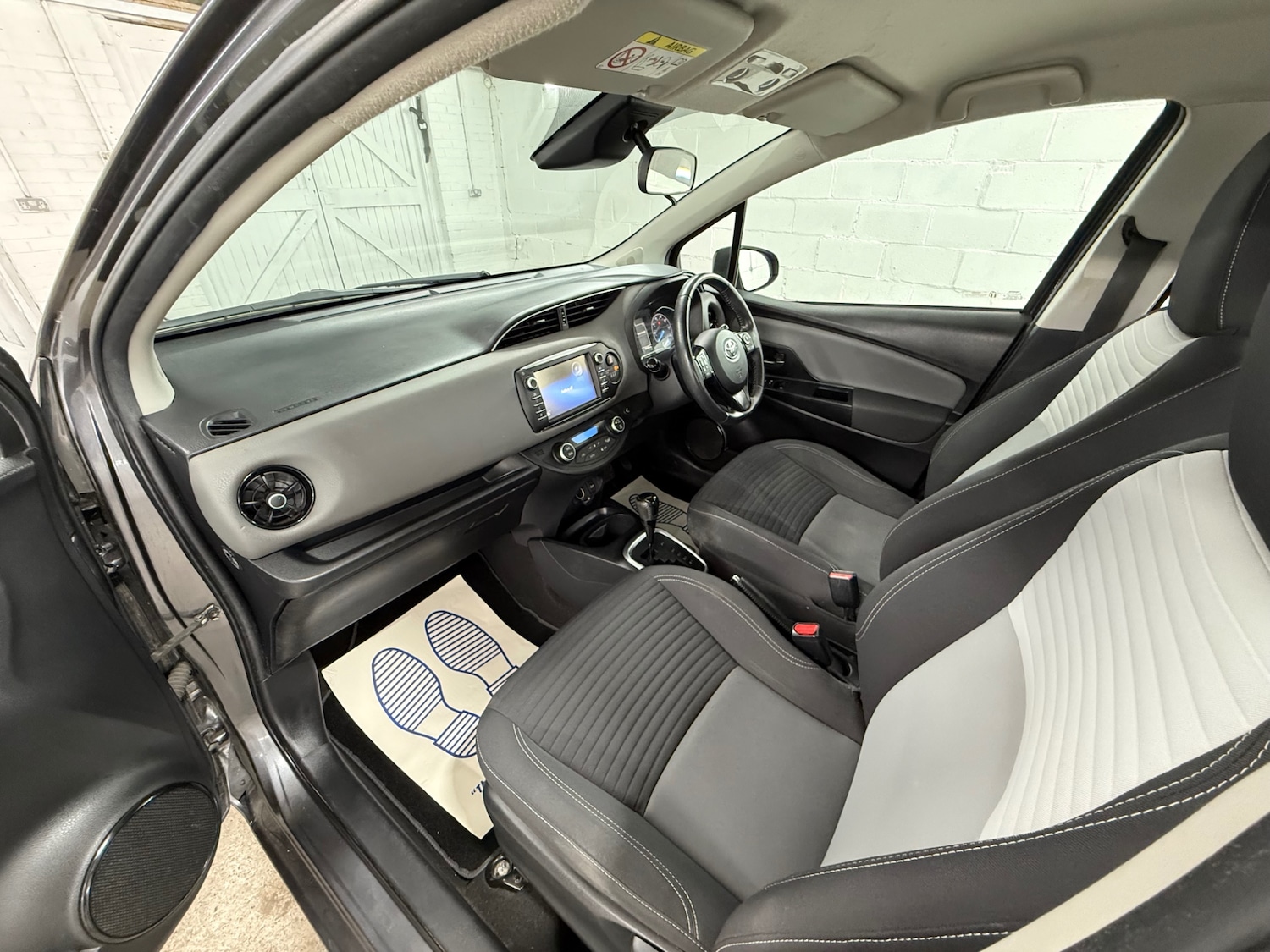 Vehicle 22