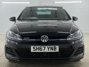 Used Volkswagen Golf 2018 for sale - 75164068: Photo