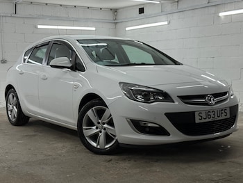 Used Vauxhall Astra 2013 for sale - 75536628: Photo