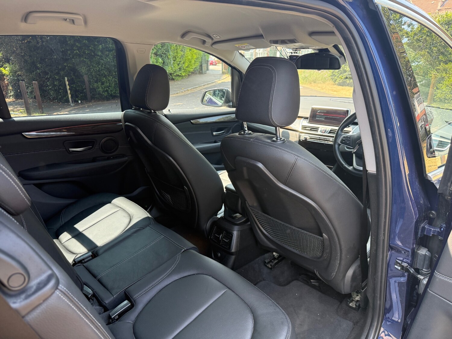 Vehicle 33