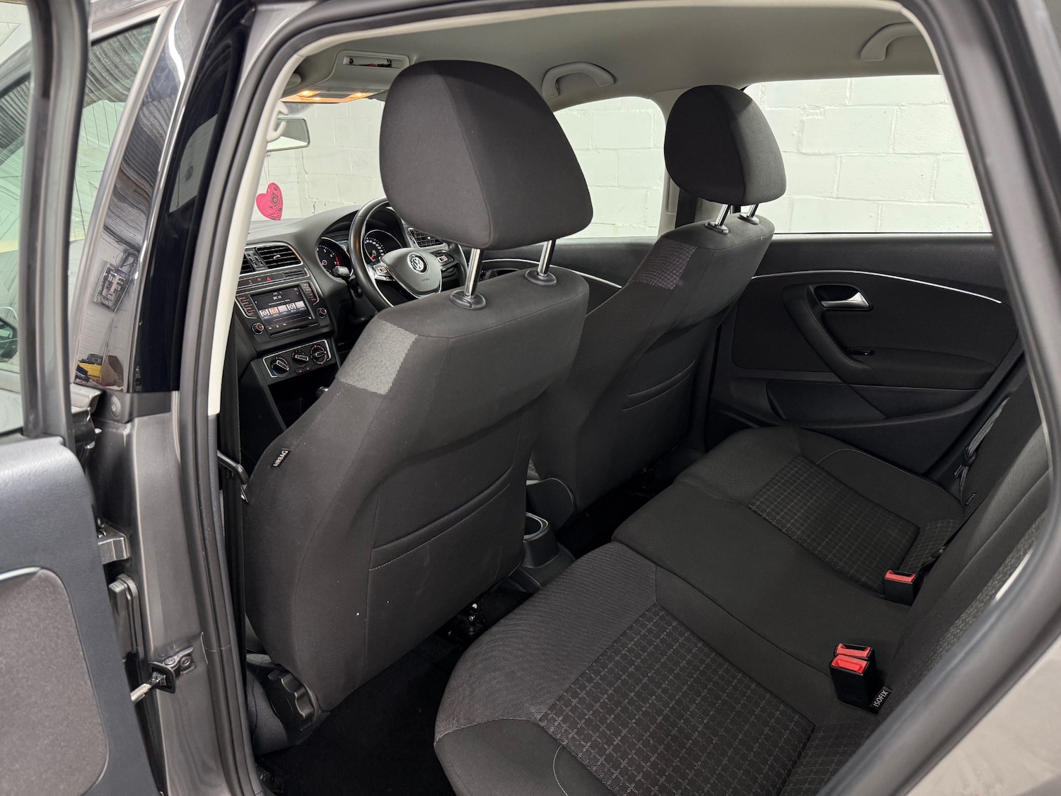 Vehicle 29