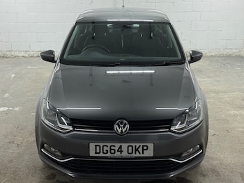 Used Volkswagen Polo 2014 for sale - 75536640: Photo