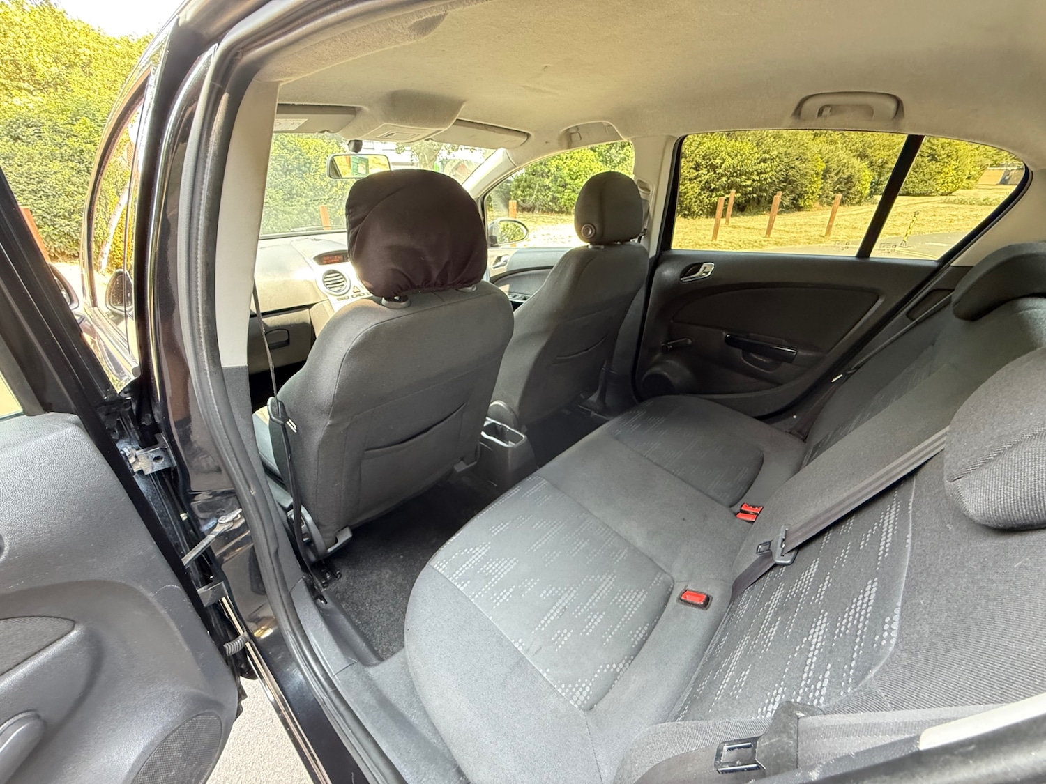 Vehicle 28