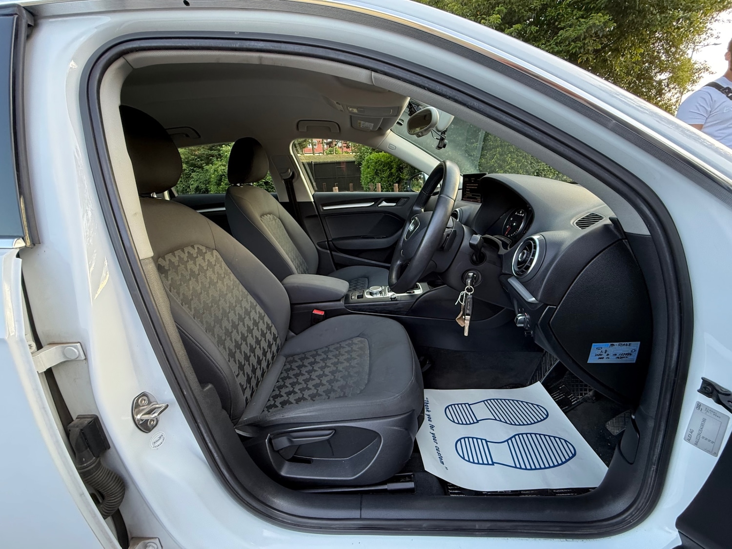 Vehicle 21