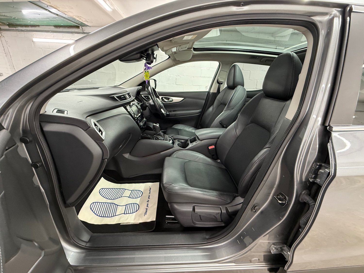 Vehicle 27