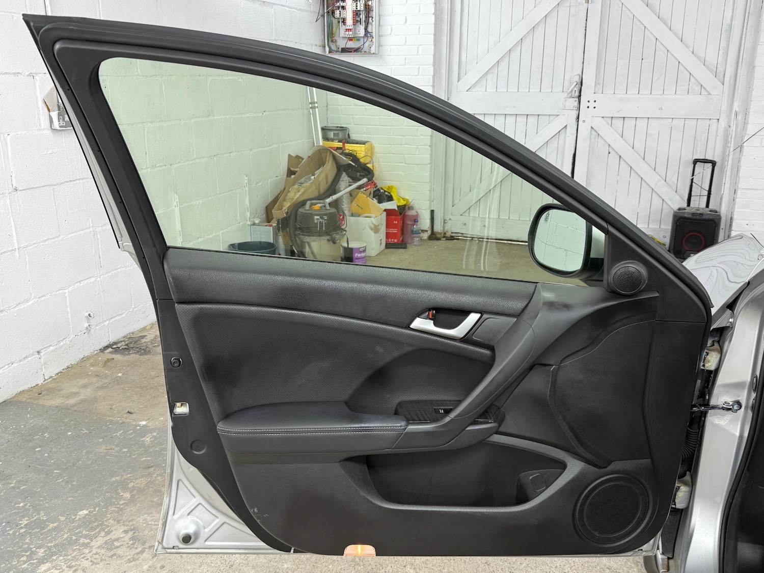 Vehicle 25