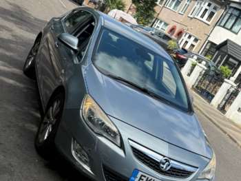 Used Vauxhall Astra 2010 for sale - 75343228: Photo