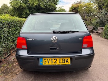 Used Volkswagen Golf 2002 for sale - 79497939: Photo