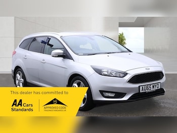 Used Ford Focus 2015 for sale - 79612620: Photo