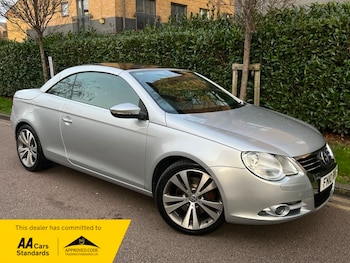 Used Volkswagen EOS 2010 for sale - 79497945: Photo