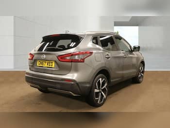 Used Nissan Qashqai 2017 for sale - 79755648: Photo