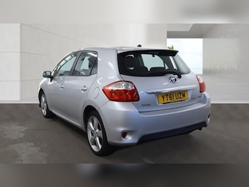 Used Toyota Auris 2011 for sale - 79543663: Photo