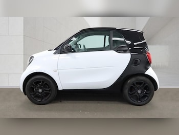 Used smart fortwo 2017 for sale - 79574891: Photo