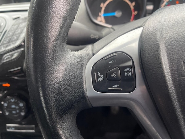 Used Ford Fiesta 2013 for sale - 76287063: Photo 23