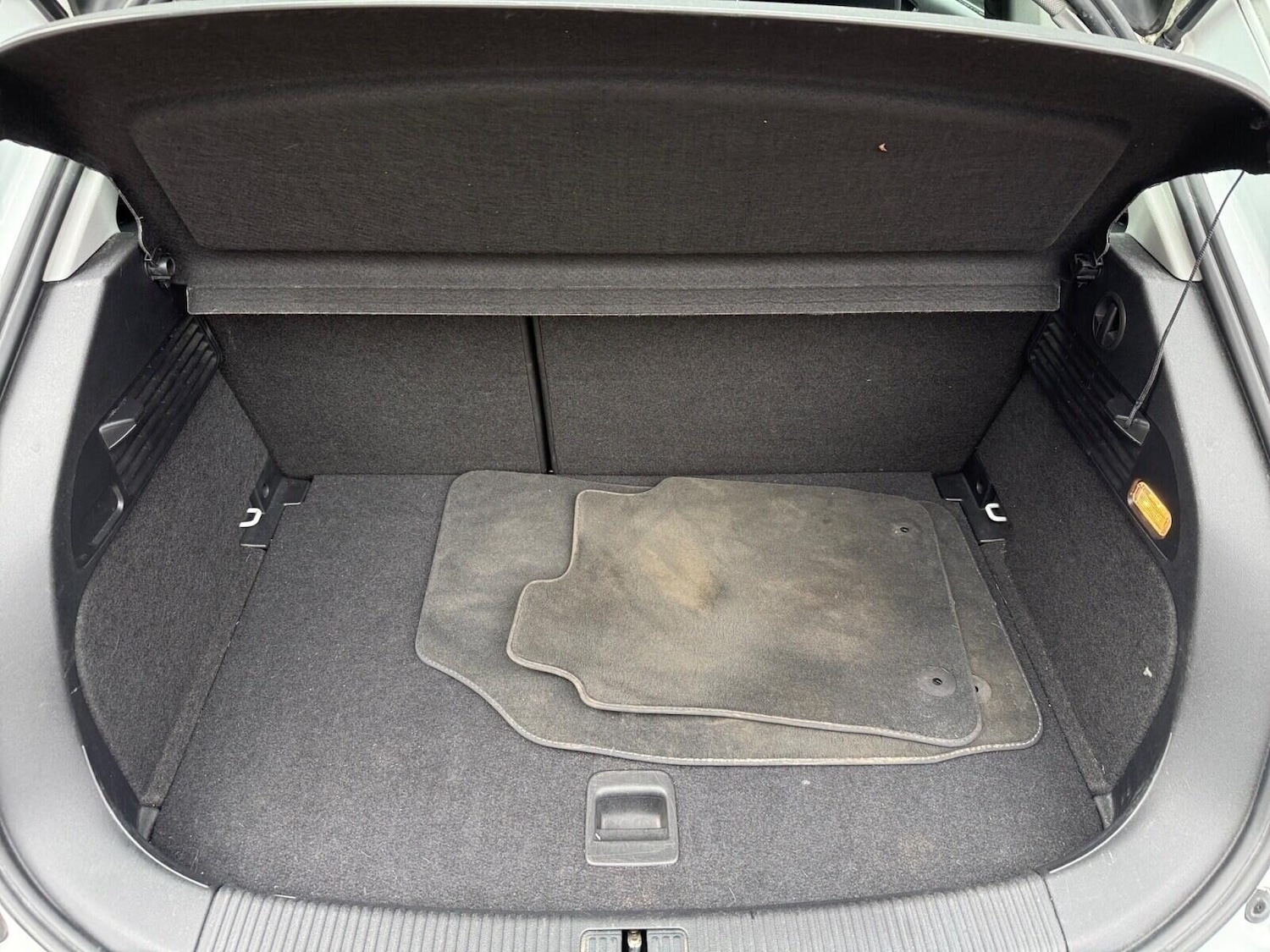 Used Audi A1 2013 for sale - 78097915: Photo 25