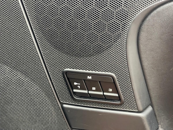 Used Porsche 911 2005 for sale - 75426258: Photo 38
