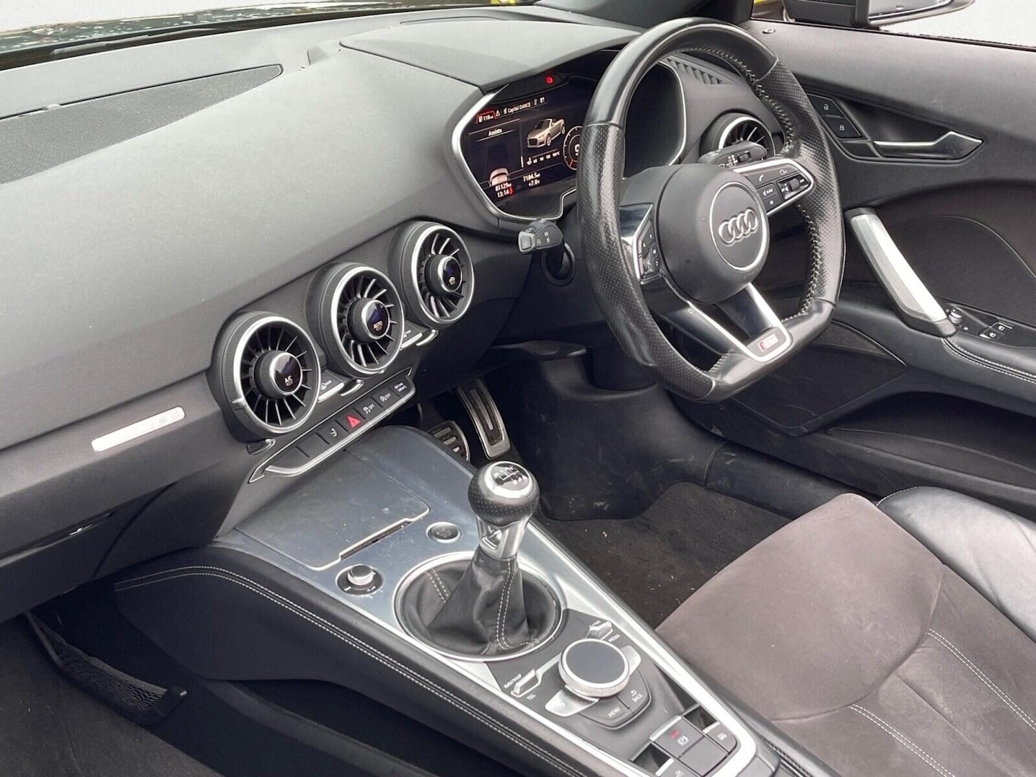 Used Audi TT 2015 for sale - 77617943: Photo 23