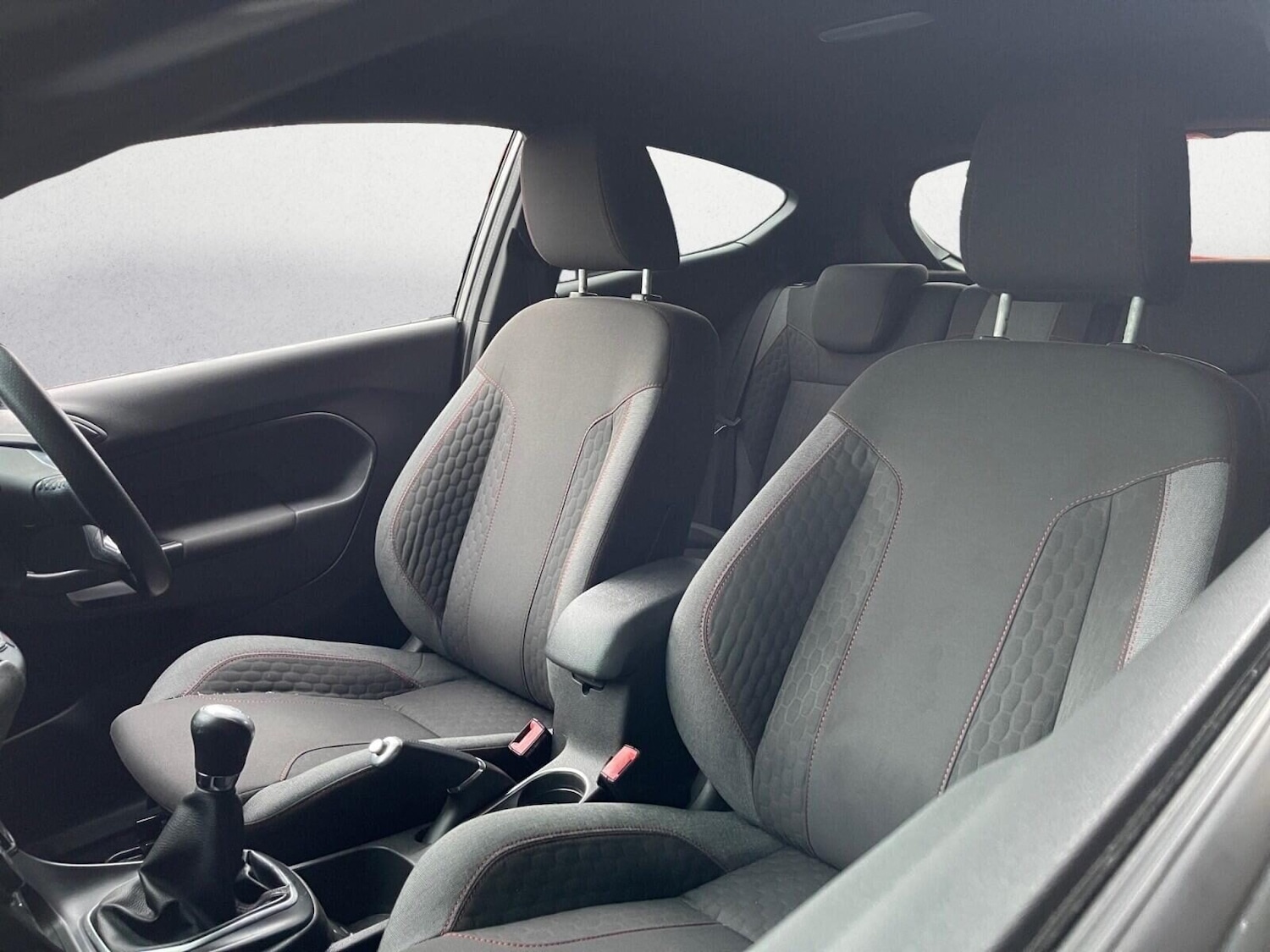 Used Ford Fiesta 2016 for sale - 76961679: Photo 12