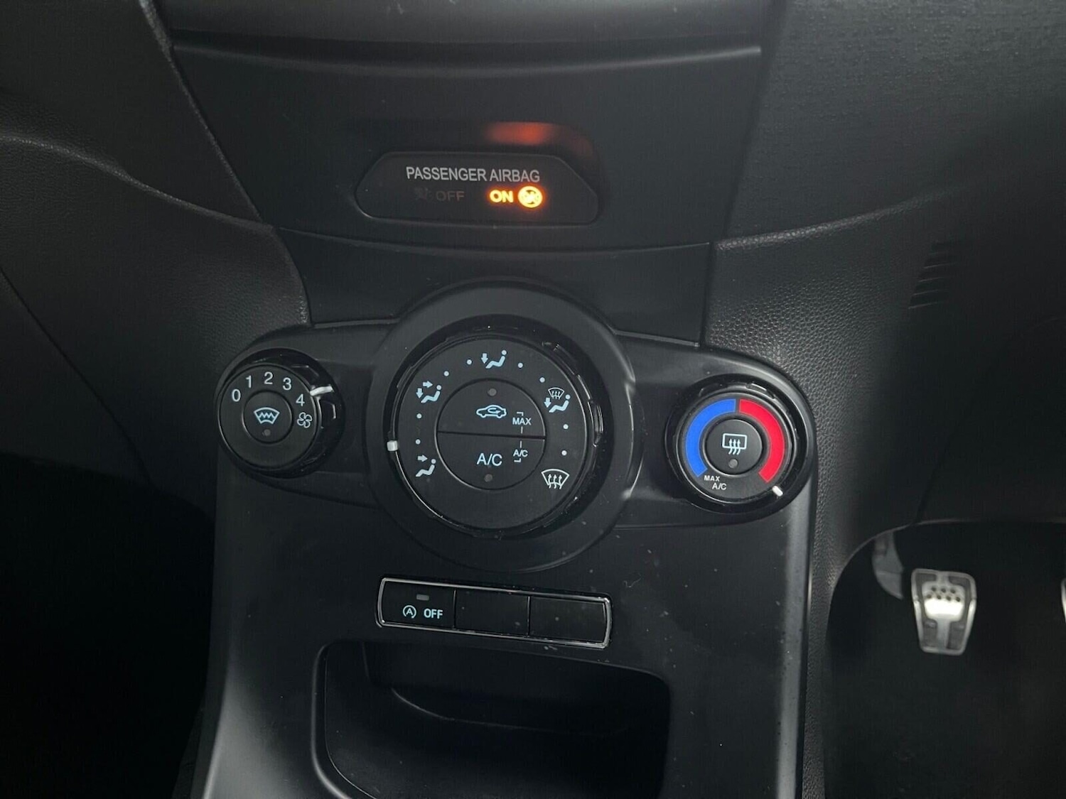 Used Ford Fiesta 2016 for sale - 76961679: Photo 27