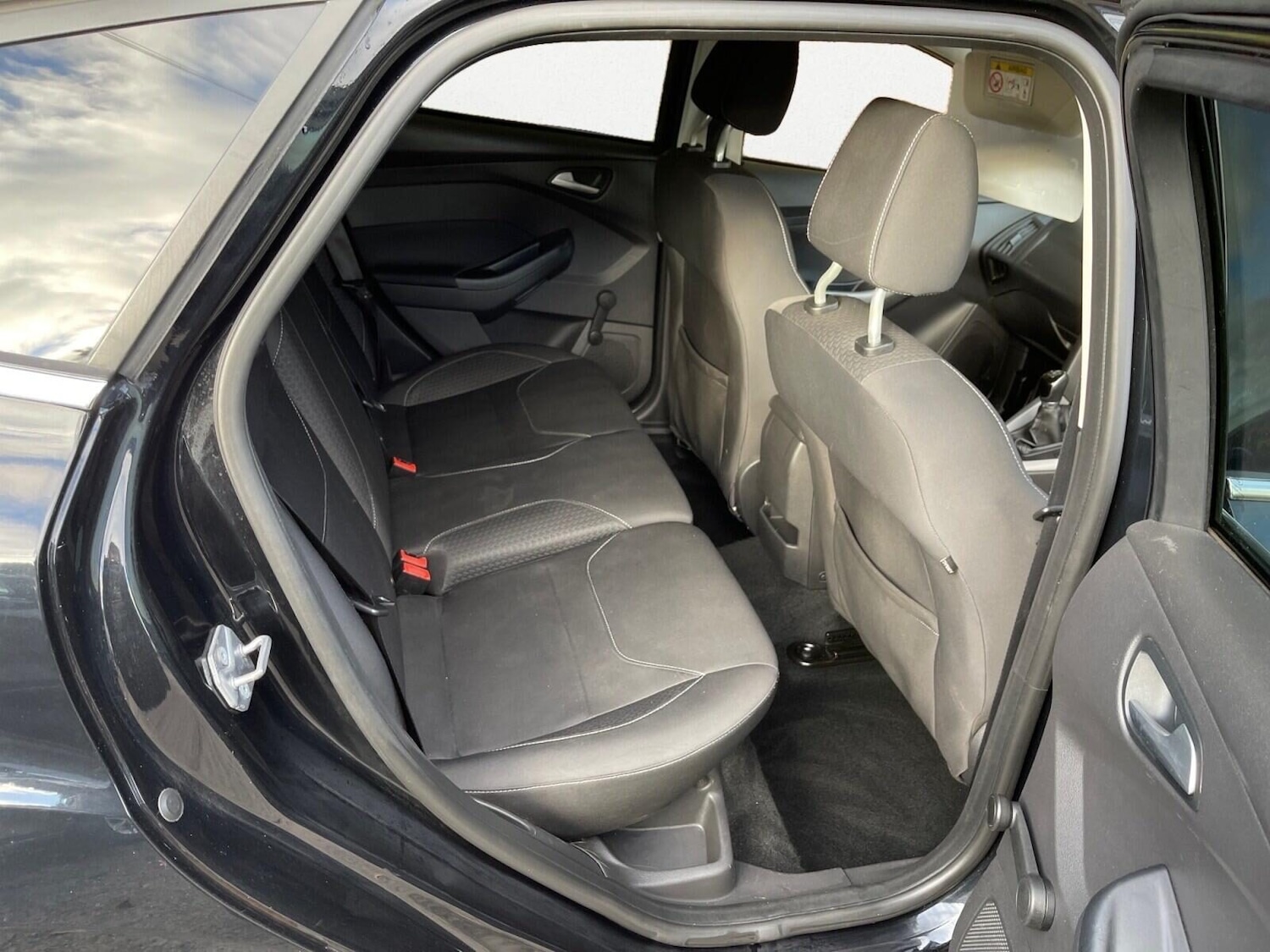 Used Ford Focus 2015 for sale - 76594891: Photo 17