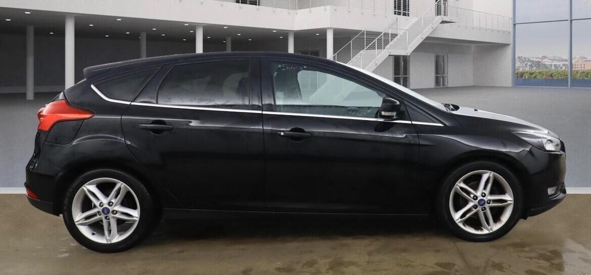 Used Ford Focus 2015 for sale - 76594891: Photo 3