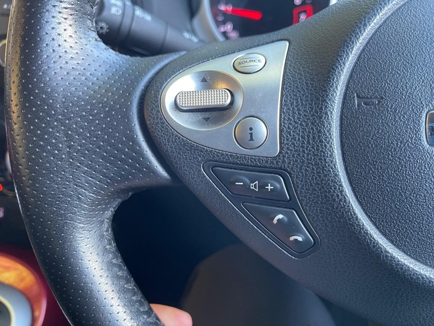 Used Nissan Juke 2014 for sale - 76638750: Photo 27