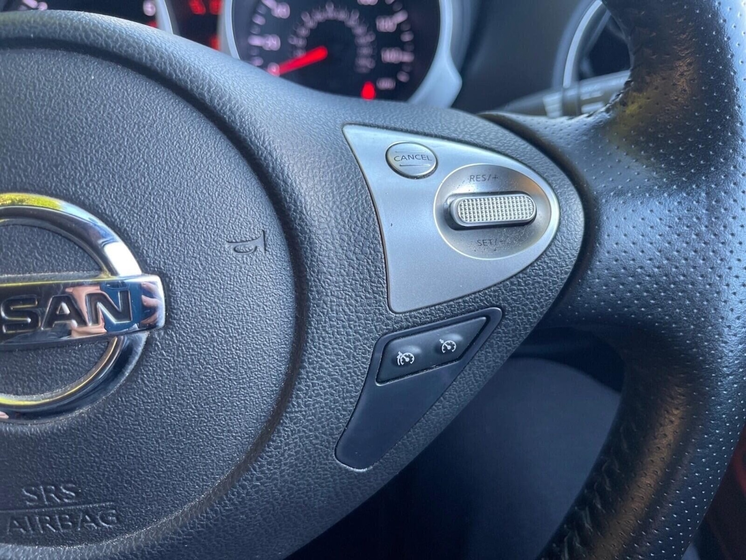 Used Nissan Juke 2014 for sale - 76638750: Photo 28