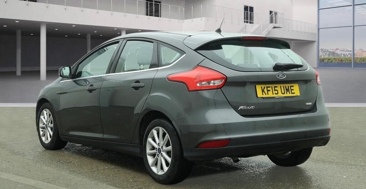 Used Ford Focus 2015 for sale - 78025559: Photo 3