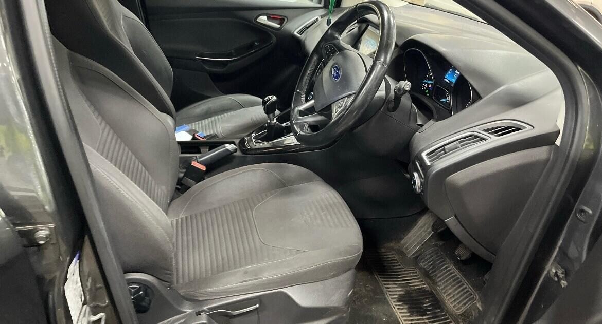 Used Ford Focus 2015 for sale - 78025559: Photo 5