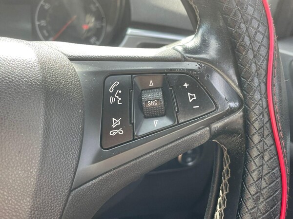 Used Vauxhall Corsa 2015 for sale - 75425965: Photo 17