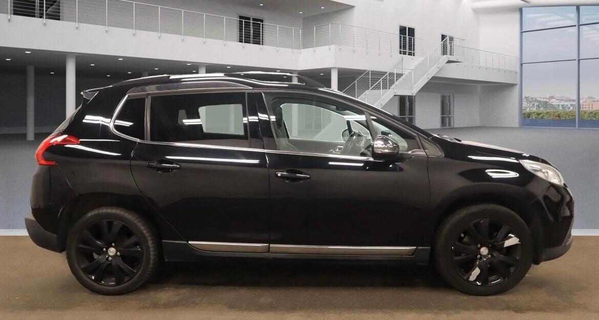 Used Peugeot 2008 2015 for sale - 76542944: Photo 3