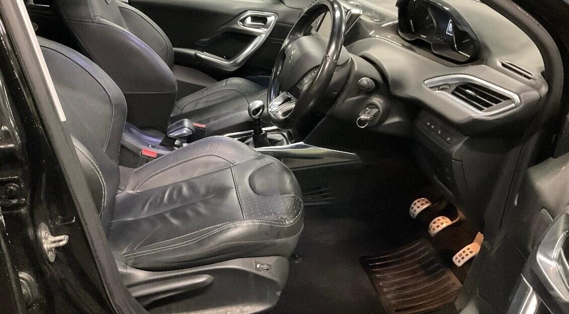 Used Peugeot 2008 2015 for sale - 76542944: Photo 6