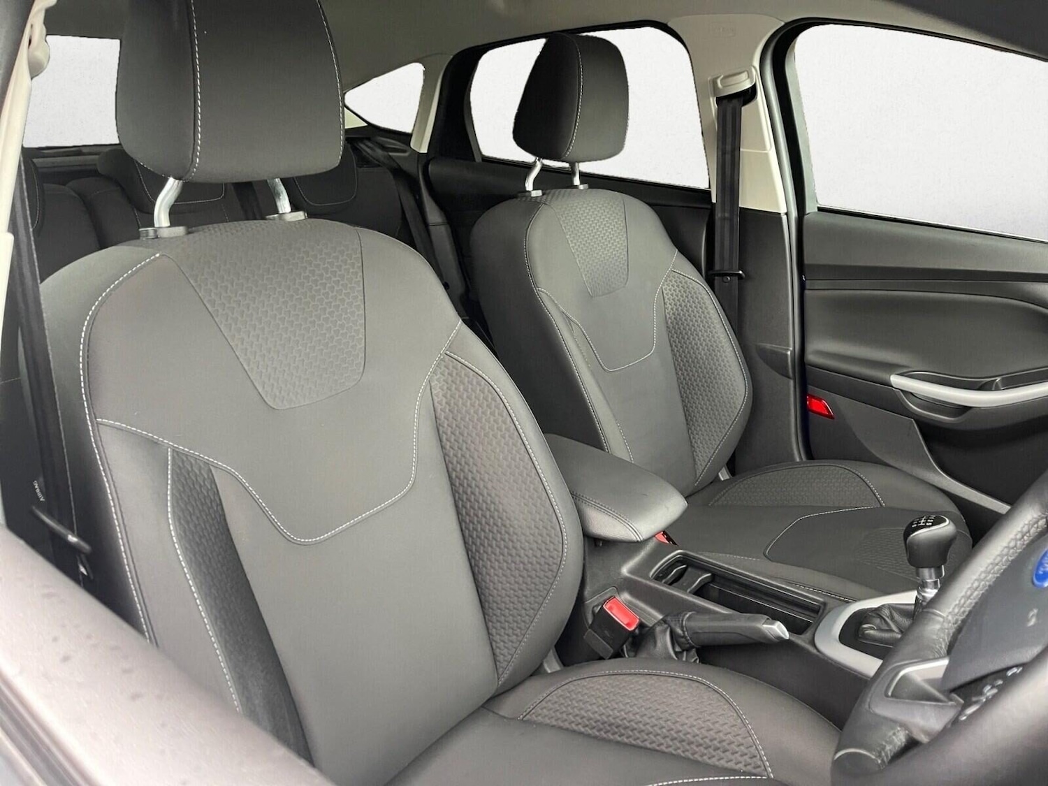 Used Ford Focus 2016 for sale - 76437137: Photo 15