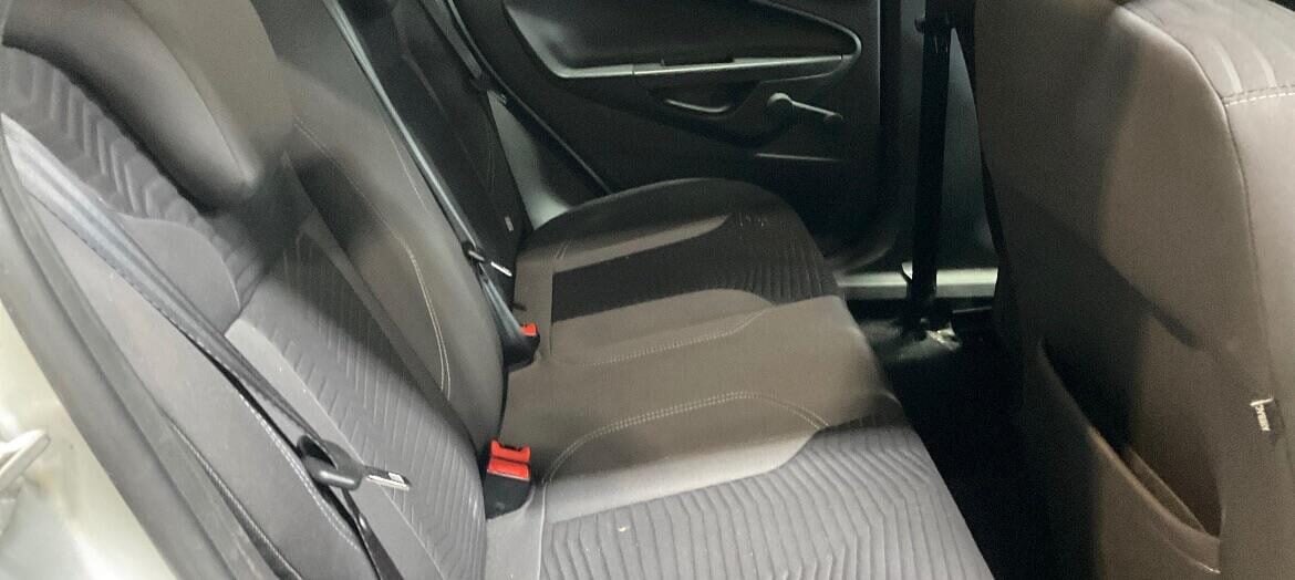 Used Ford Fiesta 2013 for sale - 76649669: Photo 7